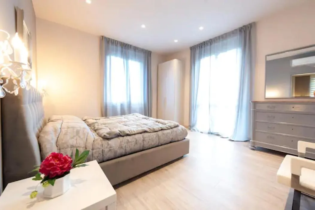 Elegante Villa Giardino + Posteggio privato Santa Margherita Ligure