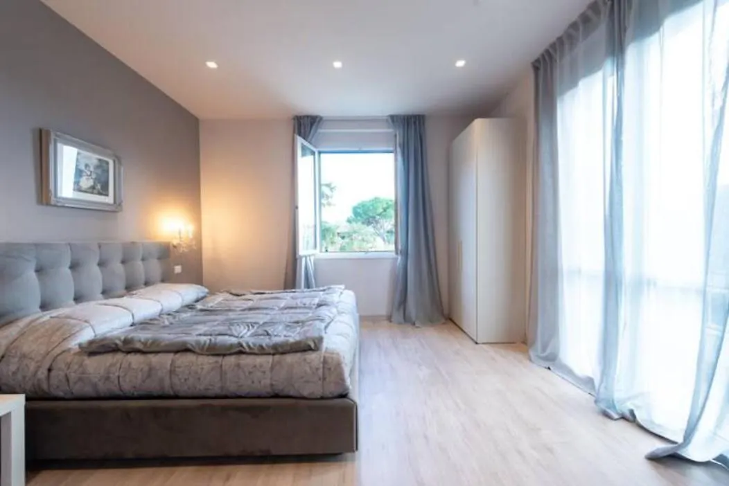 Elegante Villa Giardino + Posteggio privato Santa Margherita Ligure Italia